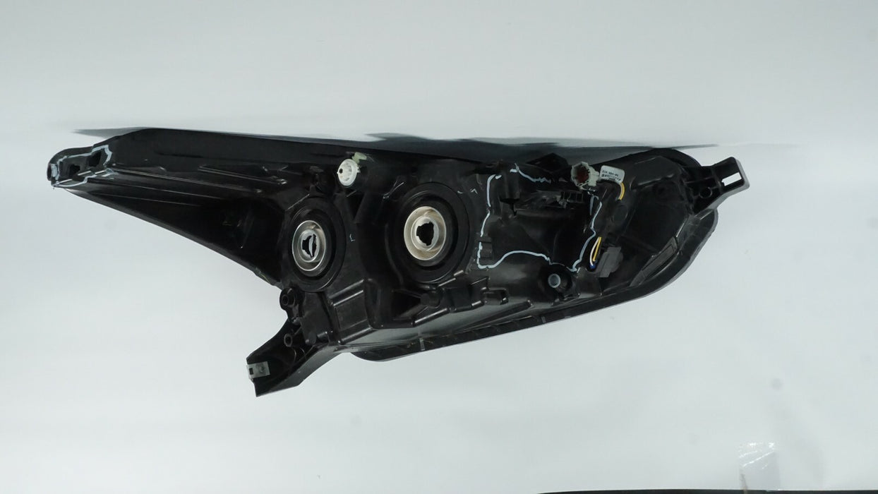 2020-2021 NISSAN VERSA FRONT LEFT DRIVER SIDE HEADLIGHT HEADLAMP OEM 20 21