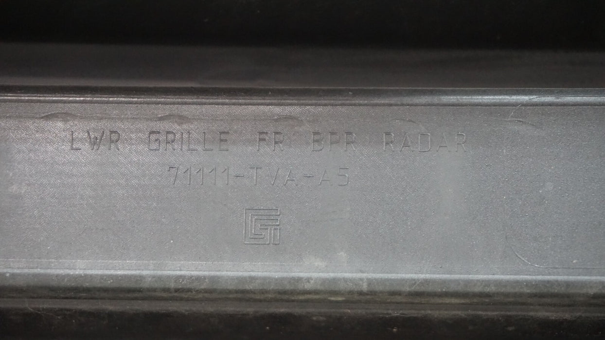 2018-2019 HONDA ACCORD FRONT UPPER RADIATOR GRILLE GRILL OEM 71111-TVA-A5