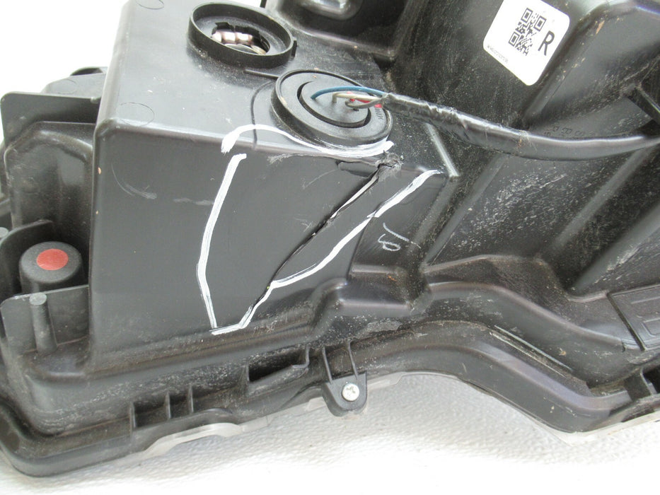 2020 - 2021 TOYOTA COROLLA FRONT RIGHT PASSENGER SIDE HEADLIGHT HEADLAMP OEM