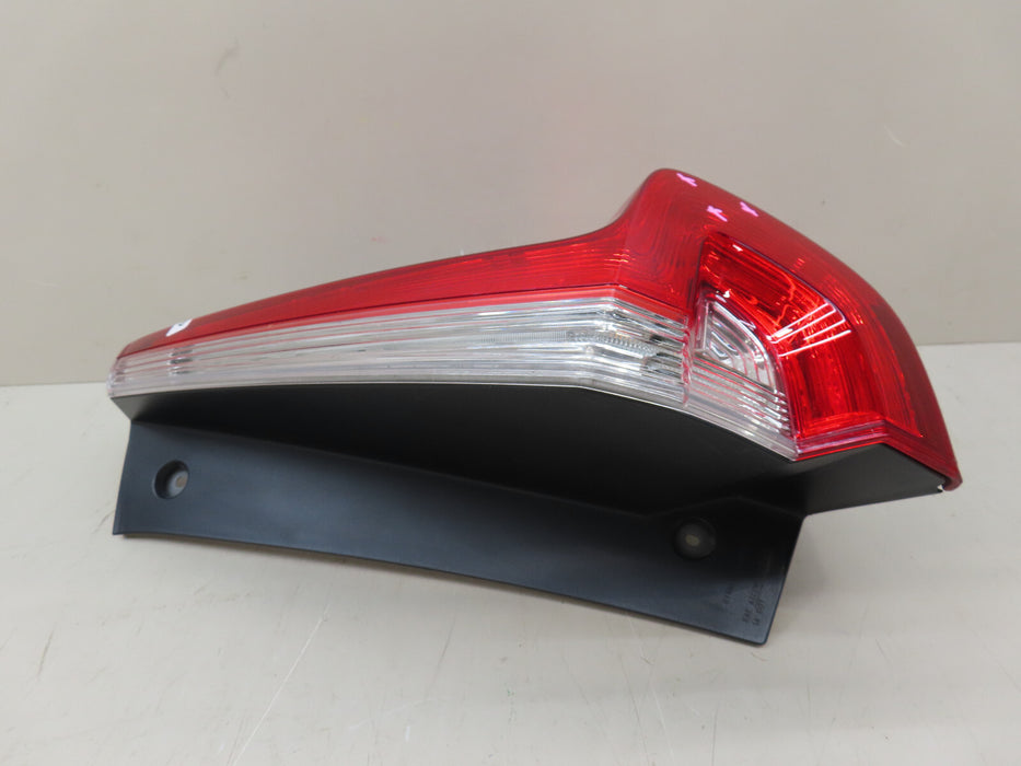 2017-2019 HONDA CRV CR-V REAR RIGHT PASSENGER SIDE TAIL LIGHT OUTER OEM