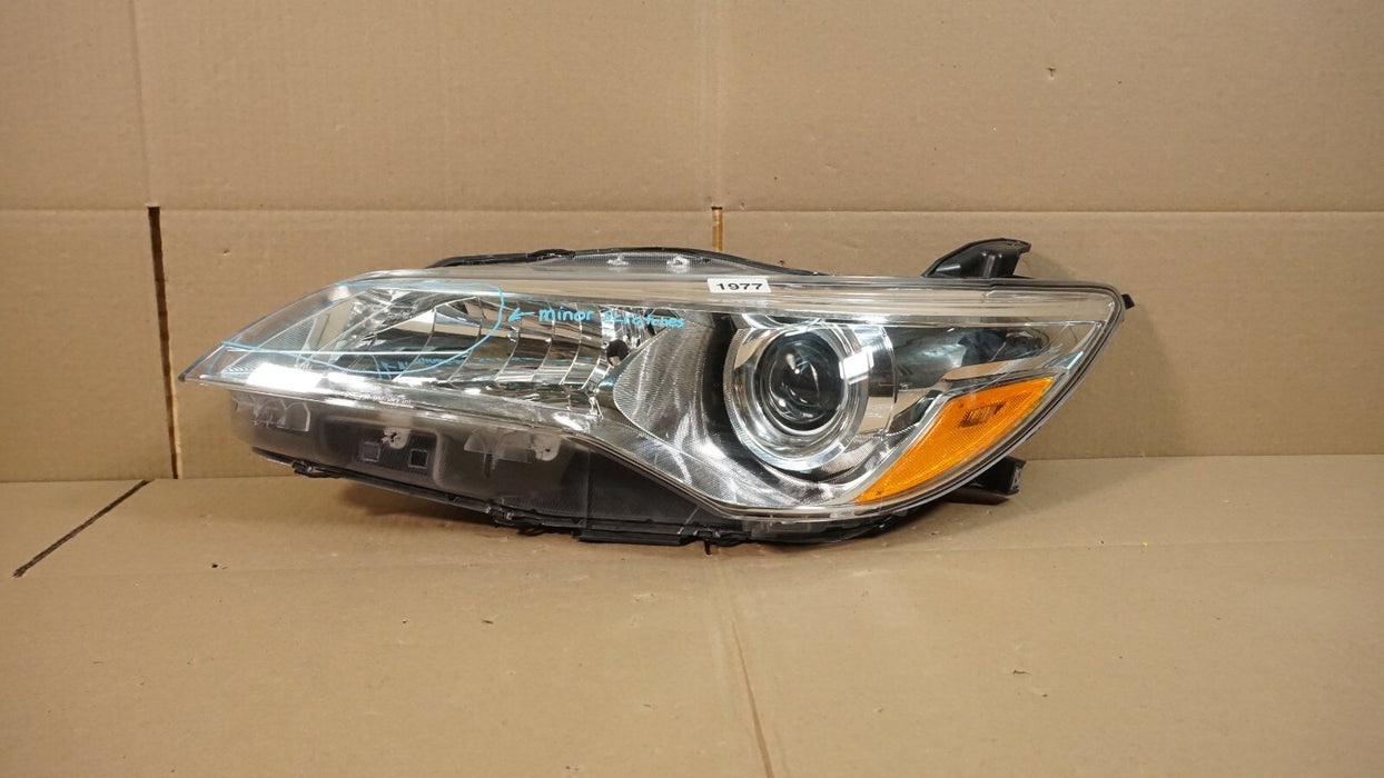 2015-2017 TOYOTA CAMRY FRONT LEFT DRIVER SIDE HEADLIGHT LAMP 15 16 17 OEM