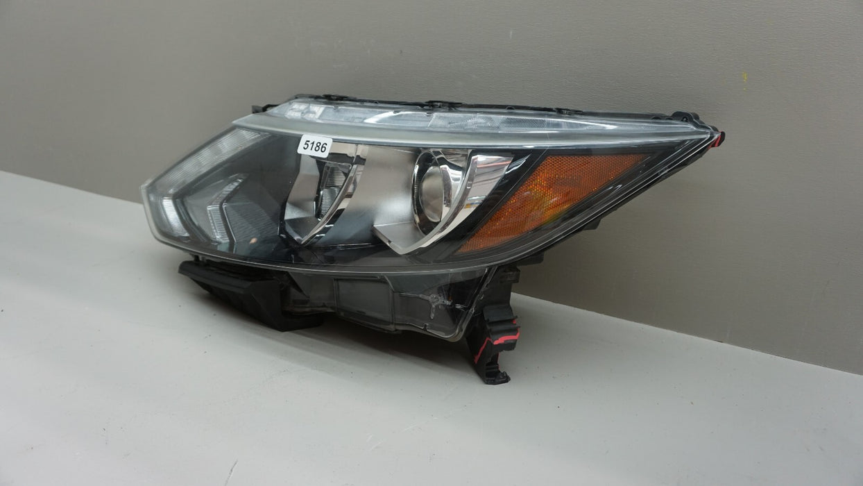 2017-2019 NISSAN ROGUE SPORT FRONT LEFT DRIVER SIDE HEADLIGHT HALOGEN OEM