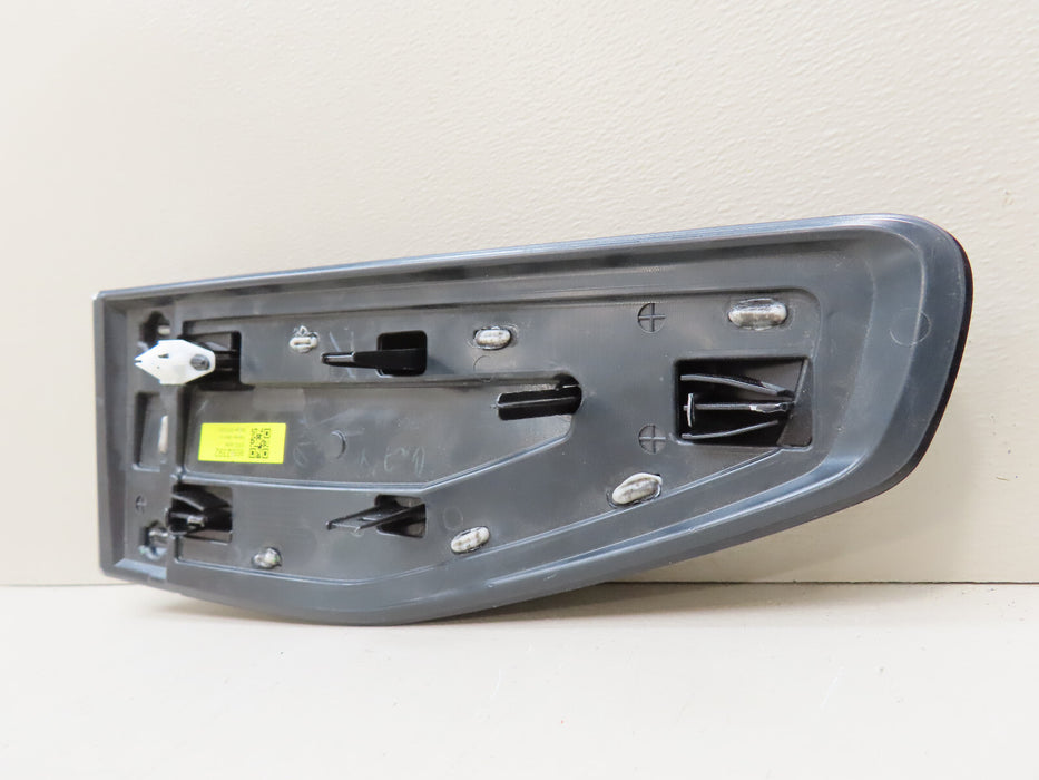 GENUINE GM FRONT LEFT DRIVER SIDE FENDER VENT OEM