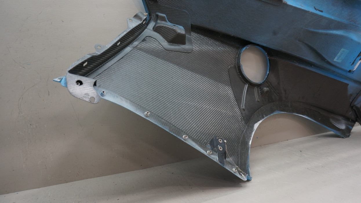 *DAMAGED LAMBORGHINI HURACAN STO REAR RIGHT QUARTER PANEL CARBON FIBER OEM