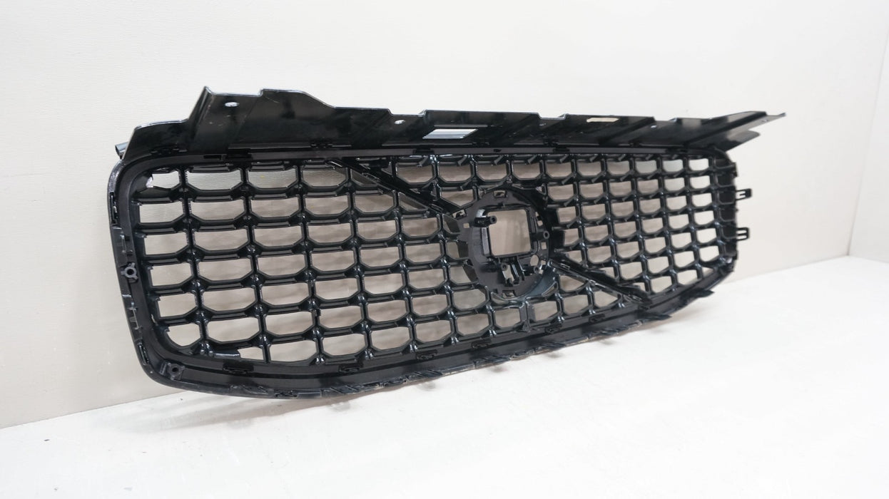 2022-2023 VOLVO XC60 FRONT BUMPER RADIATOR GRILLE OEM 32291026