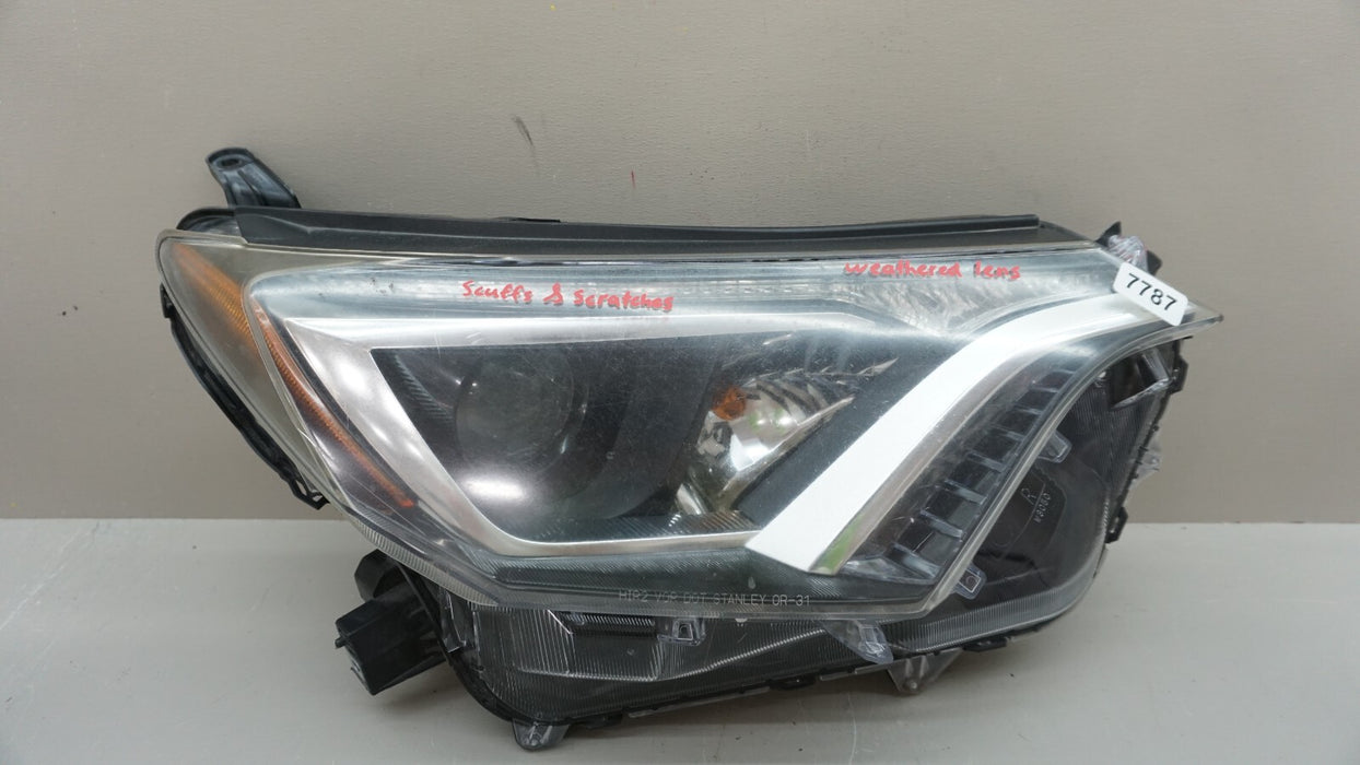 2016-2018 TOYOTA RAV4 FRONT RIGHT PASSENGER SIDE HEADLIGHT LAMP HALOGEN OEM