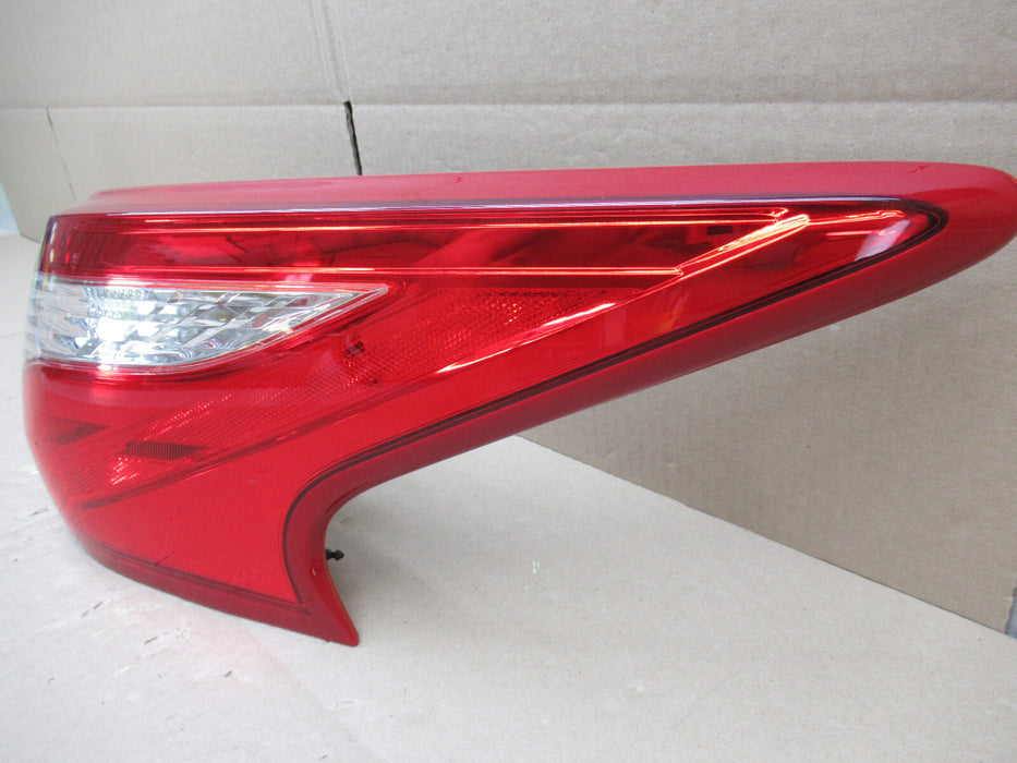 2016 2017 2018 NISSAN ALTIMA RIGHT PASSENGER TAILLIGHT BRAKE LAMP OEM