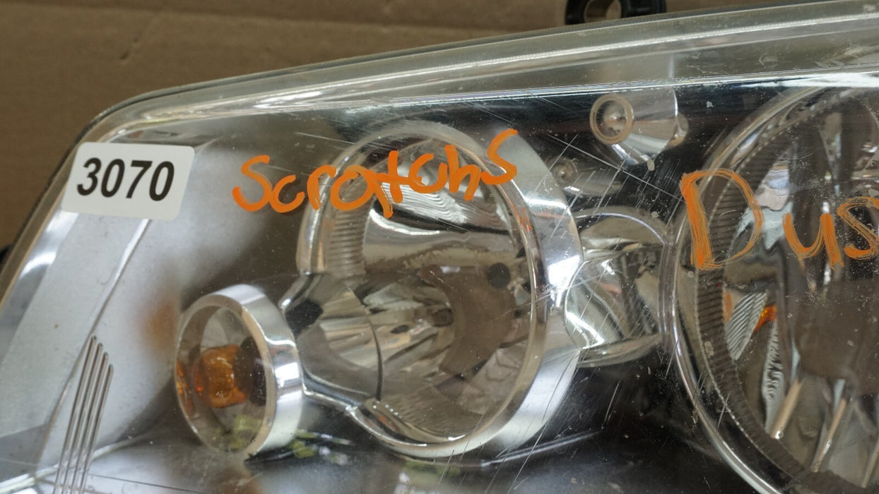 2008-2016 CHRYSLER TOWN AND COUNTRY  LEFT DRIVER SIDE HALOGEN HEADLIGHT OEM