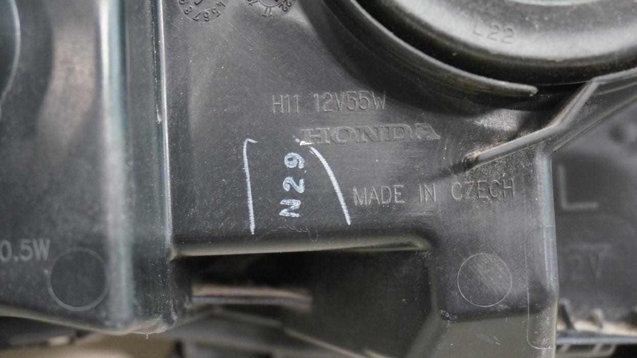 2016-2019 HONDA CIVIC FRONT LEFT DRIVER SIDE HALOGEN HEADLIGHT OEM 33150-TGG-A01