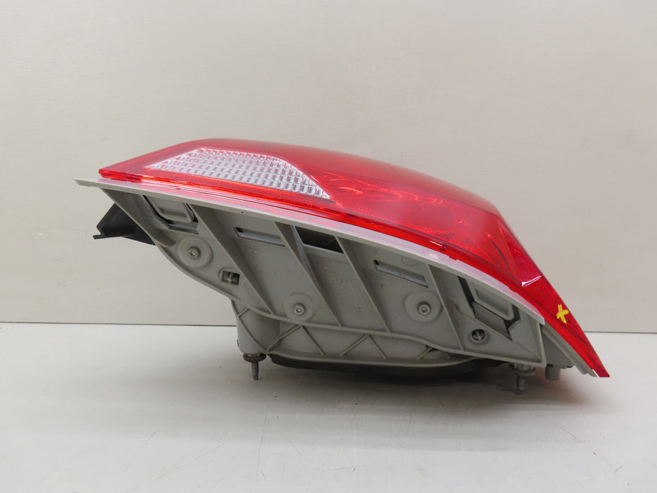2014-2020 CHEVROLET IMPALA RIGHT PASSENGER SIDE TAIL LIGHT OUTER OEM