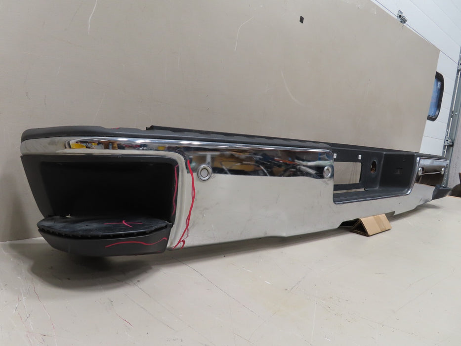 2014-2019 CHEVROLET SILVERADO GMC SIERRA 1500 REAR METAL BUMPER PDC SENSOR OEM