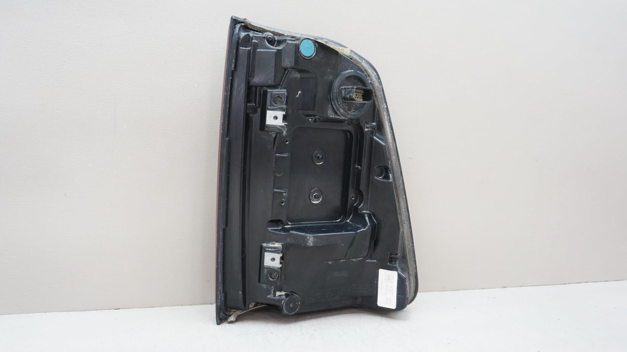 2019-2024 DODGE RAM 1500 REAR LEFT SIDE TAIL LIGHT OEM 55112993AD *CRACKED*