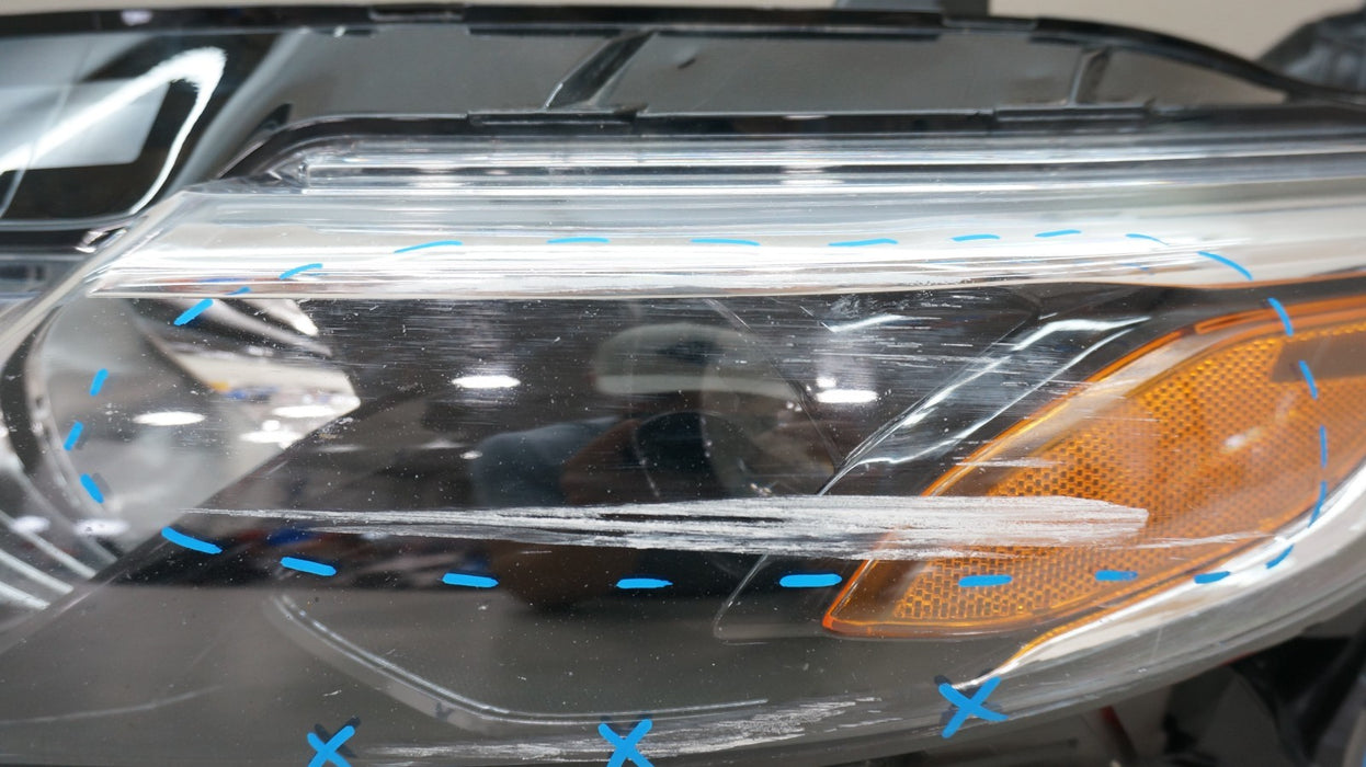 2019-2024 CHEVROLET MALIBU FRONT LEFT DRIVER SIDE HALOGEN HEADLIGHT OEM 84680167