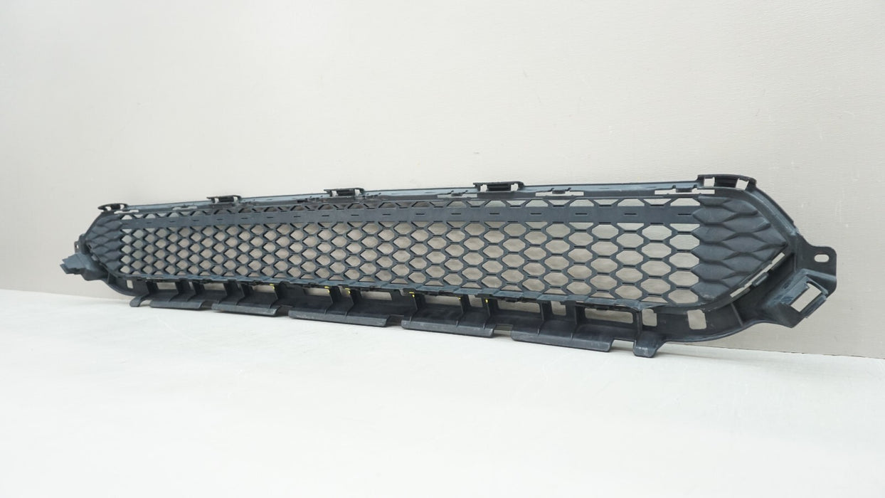 2016-2018 HONDA PILOT FRONT LOWER BUMPER GRILLE OEM 71113-TG7