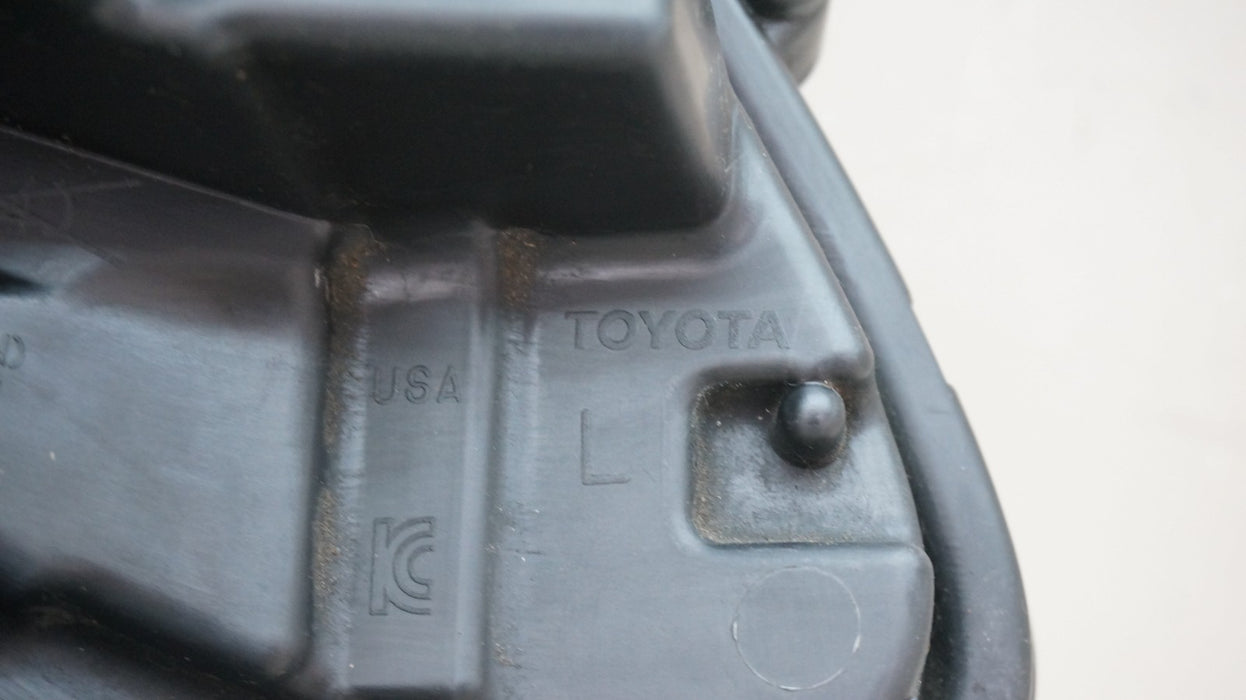 2021-2024 TOYOTA SIENNA FRONT LEFT DRIVERS SIDE LED HEADLIGHT OEM