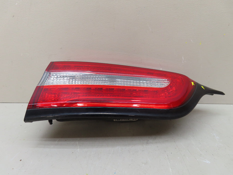2014-2018 JEEP CHEROKEE REAR LEFT DRIVER INNER TAIL LIGHT OEM 68102920AC