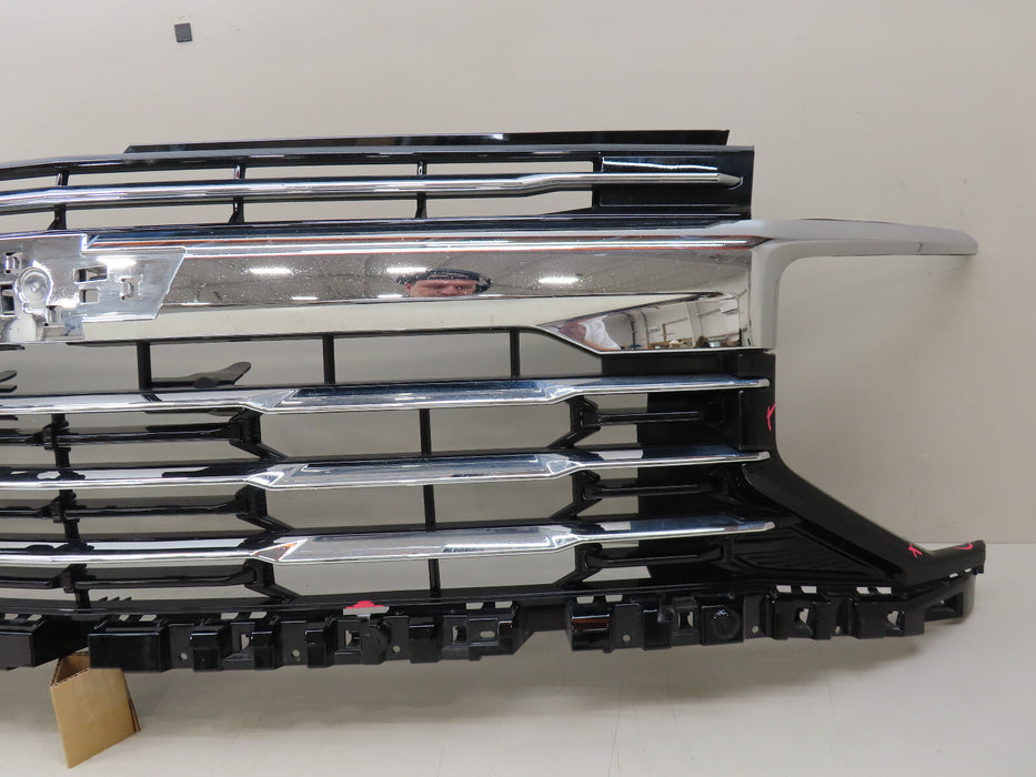 2024 CHEVROLET TAHOE, SUBURBAN FRONT RADIATOR GRILL GRILLE OEM