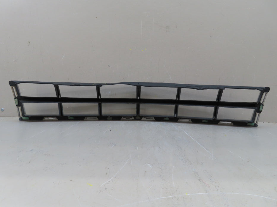 2010-2012 CADILLAC SRX SUV FRONT LOWER CENTER BUMPER GRILLE GRILL OEM 25778326