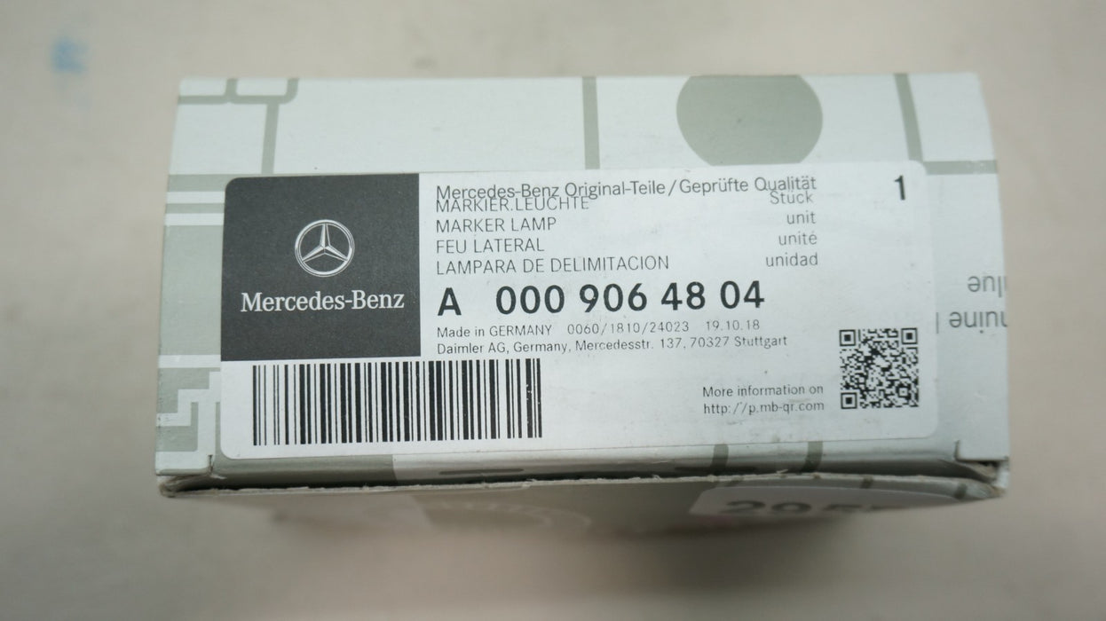 2015-2018 MERCEDES-BENZ G63 AMG FRONT RIGHT SIDE MARKET LIGHT A0009064804 OEM