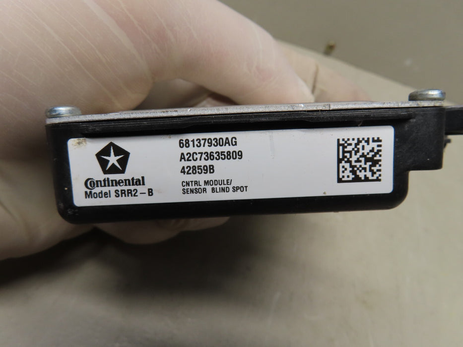 2014-2015 DURANGO GRAND CHEROKEE REAR BLIND SPOT DETECTION MODULE OEM 68137930AG