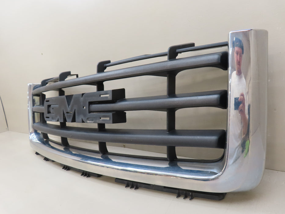 2007-2013 GMC SIERRA 1500 FRONT RADIATOR GRILL GRILLE OEM 15140453