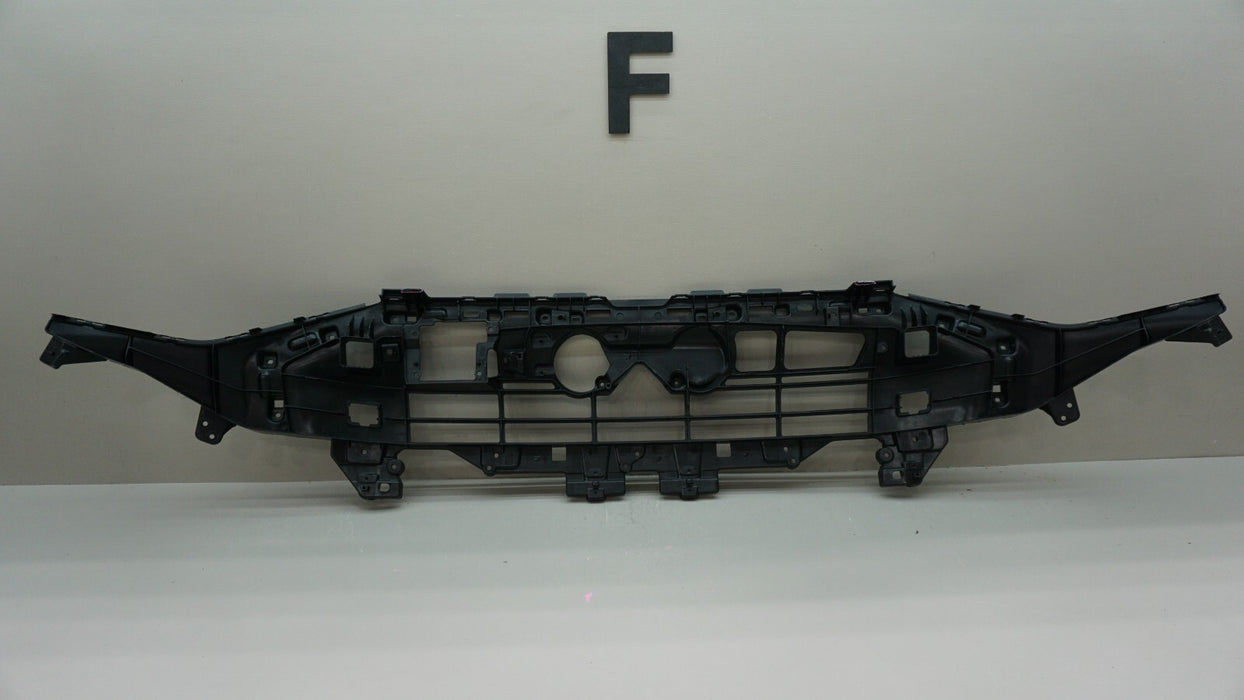 2019-2023 AUDI E-TRON FRONT MAIN GRILLE MOUNTING BRACKET 4KE.807.233 OEM