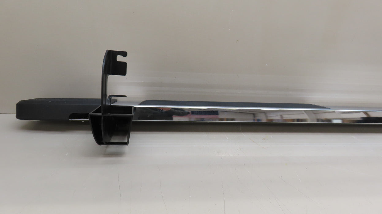 2020-2024 CHEVROLET /GMC  1500 FRONT LEFT RUNNING BOARD ROCKER PANEL OEM