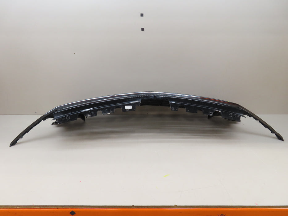 2021 2022 CHEVROLET TAHOE SUBURBAN LT/RST FRONT RADIATOR GRILLE GRILL OEM