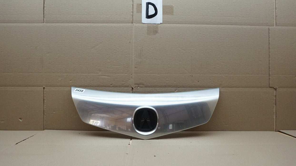 2009-2011 ACURA TL FRONT CENTER CHROME GRILLE COVER OEM