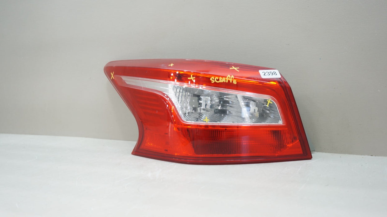 2016-2018 NISSAN SENTRA REAR LEFT DRIVERS SIDE TAIL LIGHT OEM