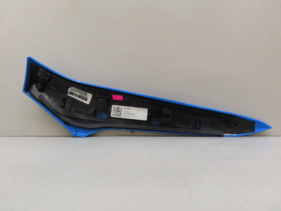 2023-2025 CHEVROLET CORVETTE Z06 RIGHT INNER BRACKET SCOOP RAPID OEM 85648660
