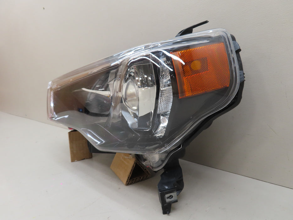 2014-2020 TOYOTA 4RUNNER FRONT LEFT DRIVER SIDE HEADLIGHT HALOGEN OEM