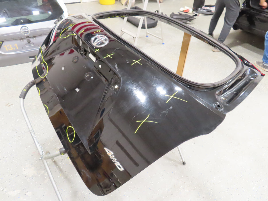 2008 2009 2010 2011 2012 2013 TOYOTA HIGHLANDER REAR TRUNK LIFTGATE SHELL OEM