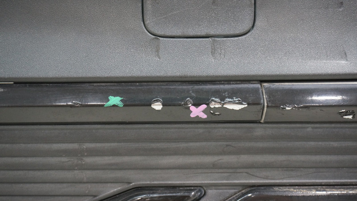 2017-2019 AUDI Q7 REAR LOWER BUMPER COVER VALANCE PANEL 4M0807521J OEM