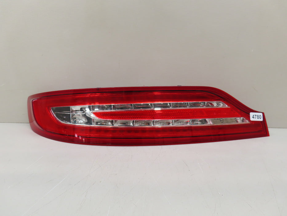 2015-2019 LINCOLN MKC REAR LEFT DRIVER SIDE TAIL LIGHT OEM