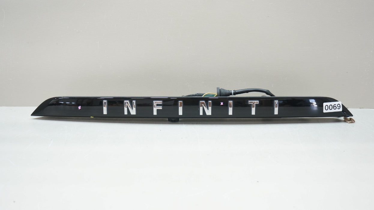 2019-2022 INFINITI QX50 REAR TRUNK LIFTGATE MOLDING W/ CAMERA OEM GG51003660