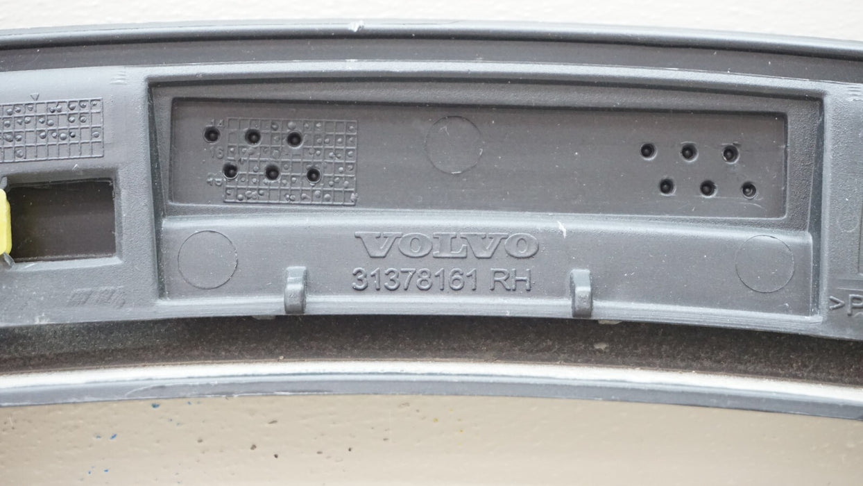2016-2018 VOLVO XC90 REAR RH RIGHT WHEEL ARCH MOLDING FLARE OEM 31378161