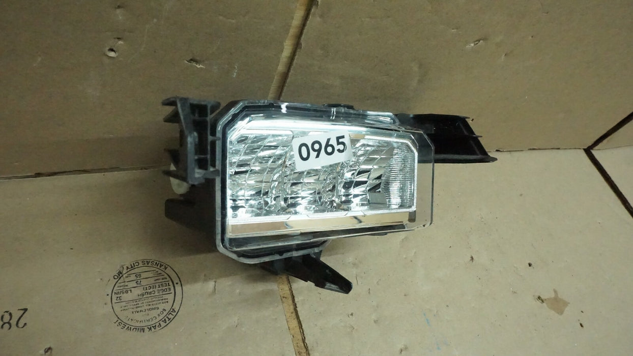 2019-2020 SUBARU FORESTER FRONT RIGHT PASSENGER SIDE FOG LIGHT LAMP OEM