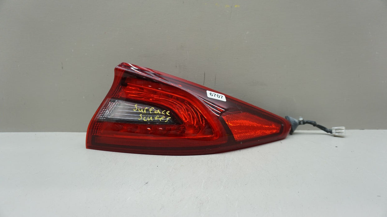 2017-2019 HYUNDAI IONIQ REAR RIGHT PASSENGER SIDE TAIL LIGHT OEM 17 18 19