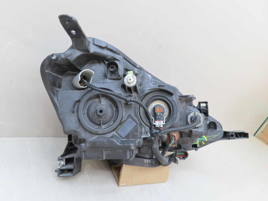 2016-2019 NISSAN SENTRA FRONT LEFT DRIVER SIDE HEADLIGHT LIGHT LAMP HALOGEN OEM