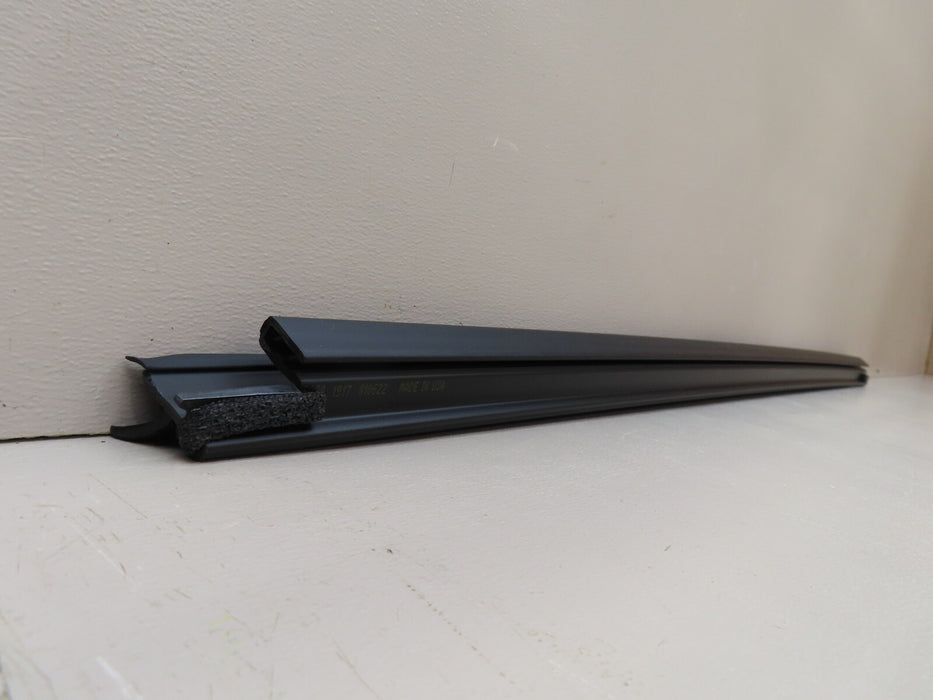 2015-2021 NISSAN MURANO FRONT LEFT DRIVER SIDE DOOR INSIDE SEAL OEM 880835-5AA0B