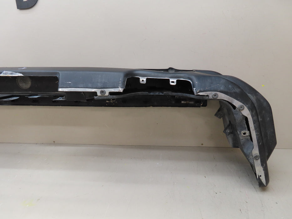 2020 2021 2022 GMC-CHEVROLET SIERRA/SILVERADO 2500/3500 REAR BUMPER COVER OEM