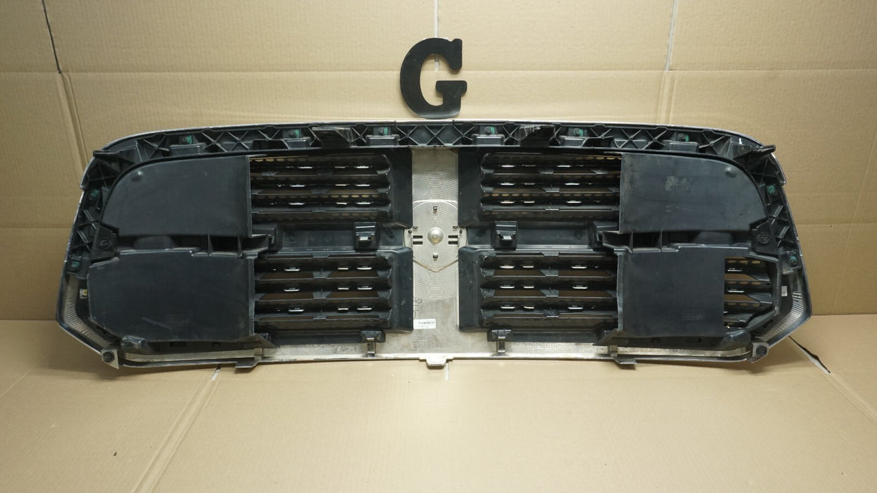 2013-2018 DODGE RAM 1500 FRONT BUMPER RADIATOR GRILLE GRILL OEM