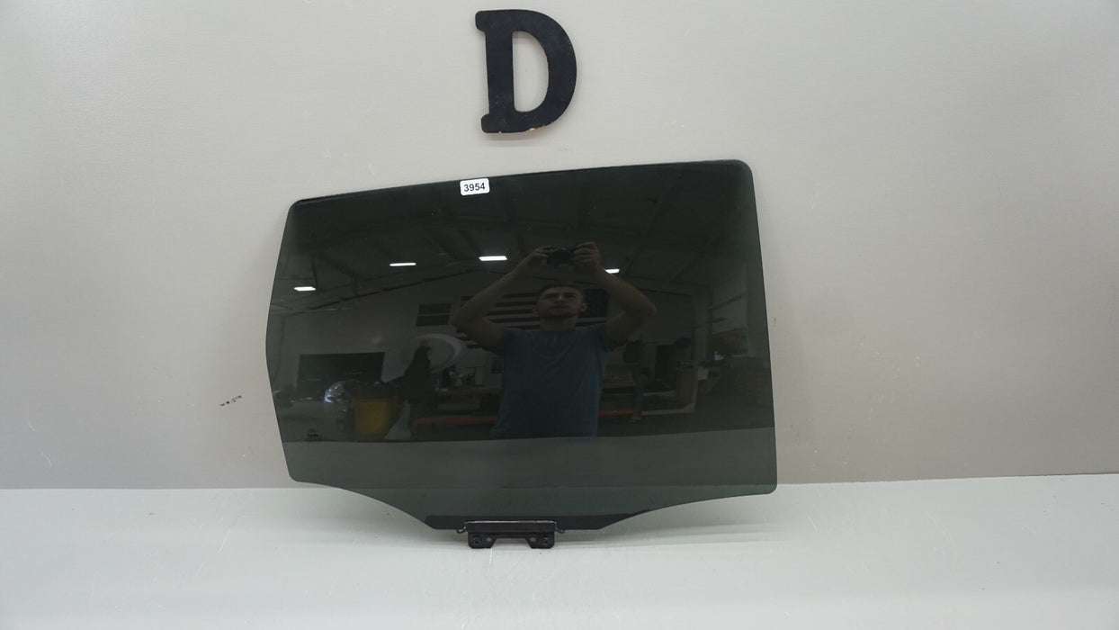 2013-2016 FORD ESCAPE SE REAR RIGHT PASSENGER SIDE DOOR WINDOW GLASS OEM