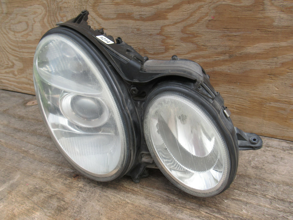 2003 2004 2005 2006 MERCEDES E320 E350 E500 RIGHT HEADLIGHT HALOGEN OEM
