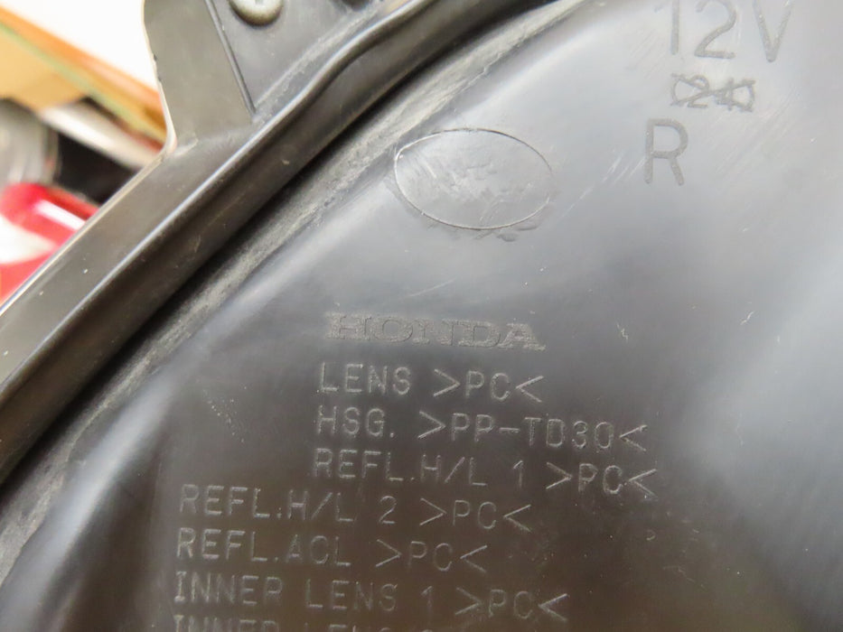 2016-2017 HONDA ACCORD TOURING SEDAN RIGHT HEADLIGHT LED OEM 33100-T2A-A300-M1