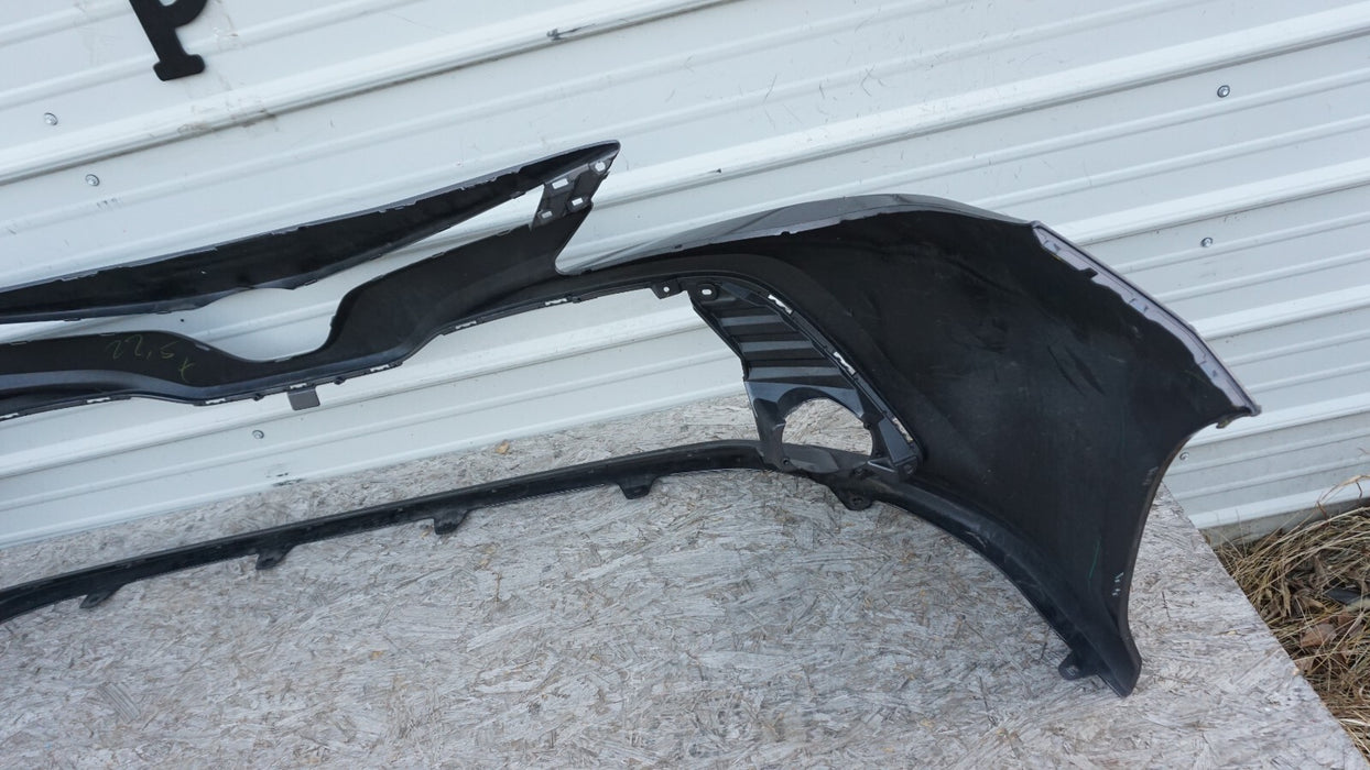 2018-2019 TOYOTA CAMRY FRONT BUMPER COVER OEM 18 19