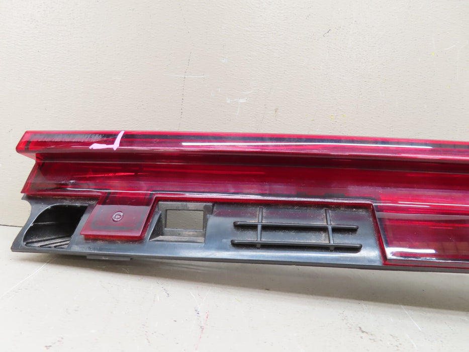 2017-2020 PORSCHE PANAMERA TURBO TAIL LIGHT RIGHT INNER PASSENGER SIDE LED OEM