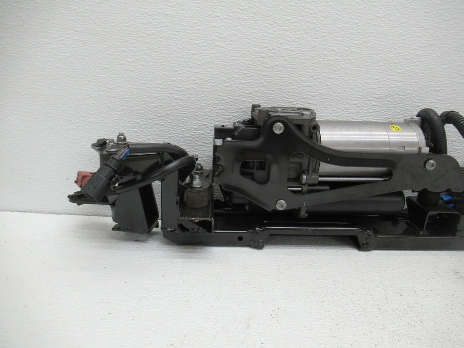 2020-2021 LAMBORGINI HURACAN FRONT AIR RIDE LIFT SUSPENSION COMPRESSOR PUMP OEM