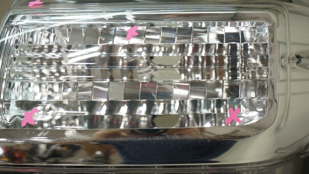 2014-2024 TOYOTA 4RUNNER REAR RIGHT PASSENGER SIDE LED TAIL LIGHT OEM